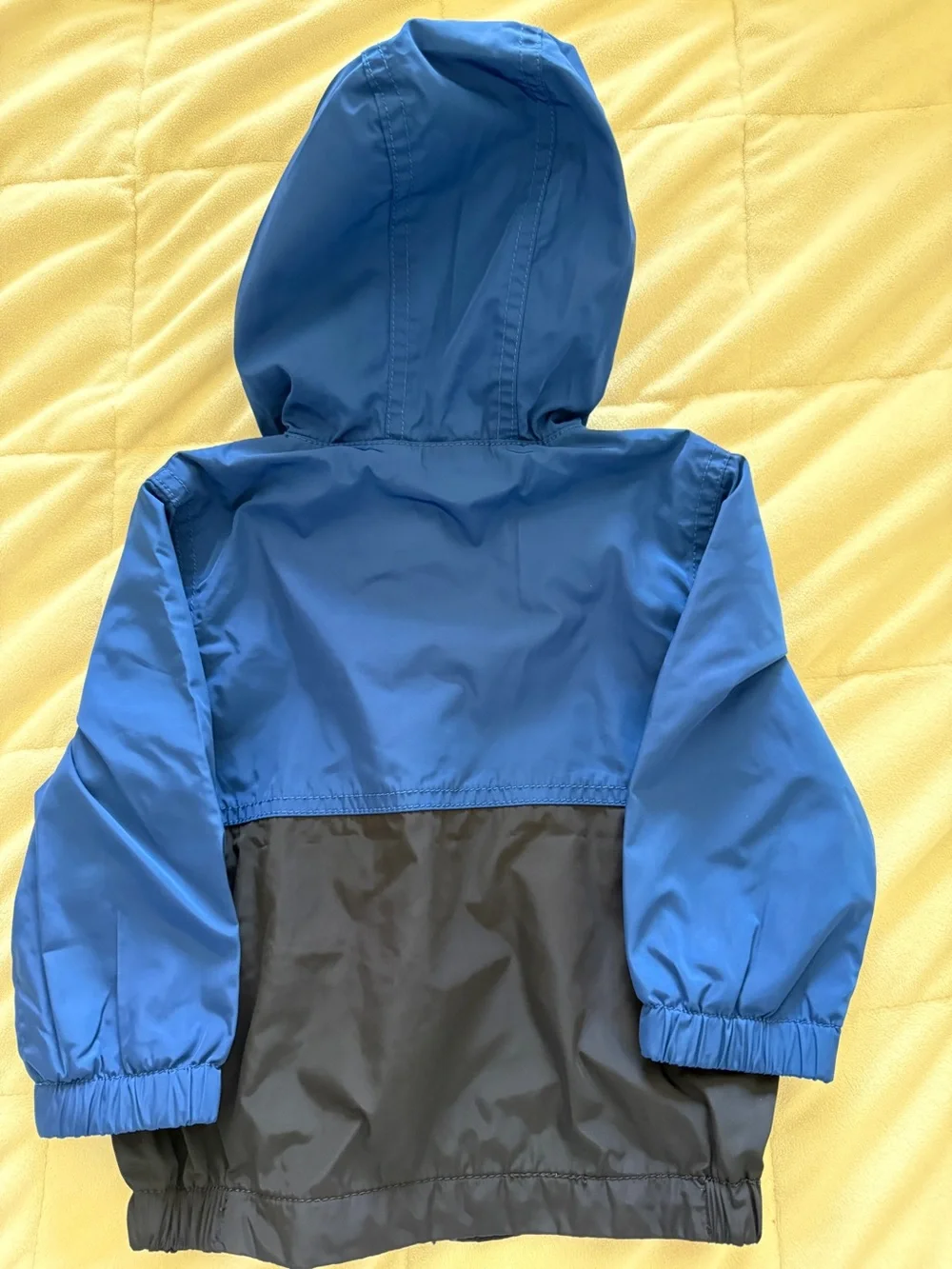 OshKosh B’gosh Boys Colorblock Hooded Windbreaker 18M